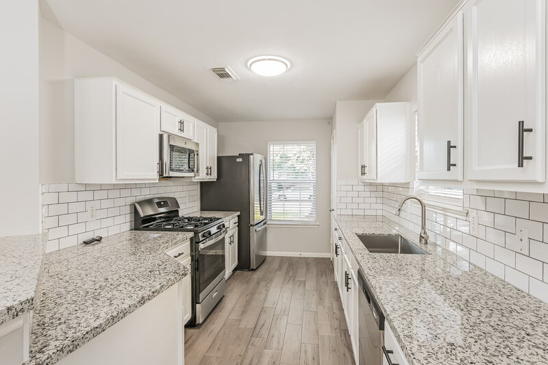 2,430/Mo, 19211 Dillsbury Ct Katy, TX 77449 Kitchen View