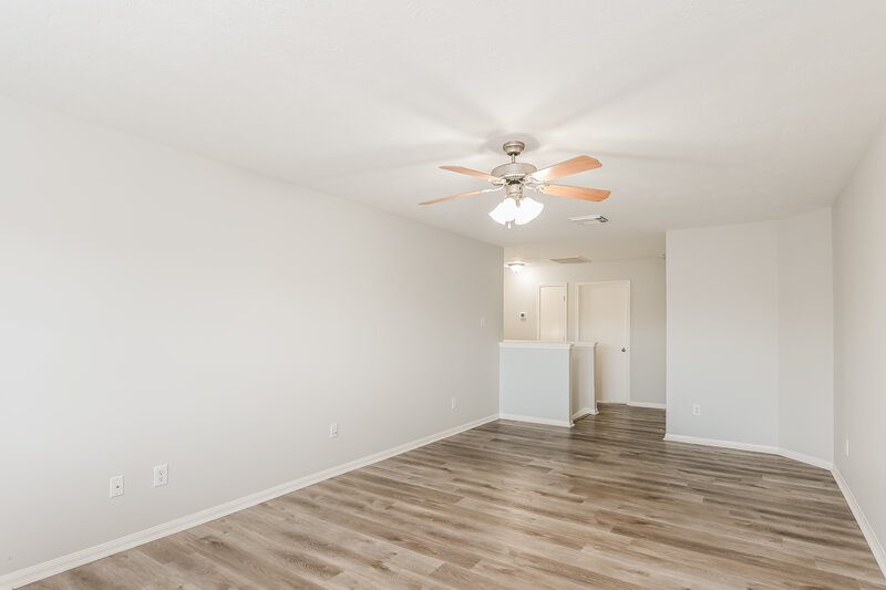 2,430/Mo, 19211 Dillsbury Ct Katy, TX 77449 Loft View 2