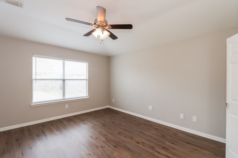 2,500/Mo, 7926 Summerdale Dr Rosenberg, TX 77469 Main Bedroom View