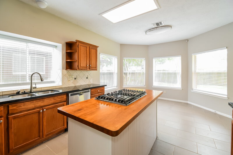 2,685/Mo, 3626 Timothy Ln Richmond, TX 77406 Kitchen View 3