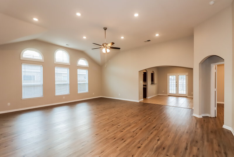 2,145/Mo, 2327 Golden Brandy Ln Rosenberg, TX 77469 Living Room View
