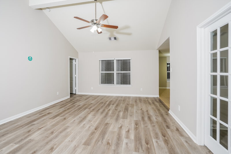 1,900/Mo, 5155 Cottage Creek Ln Rosenberg, TX 77469 Living Room View 2