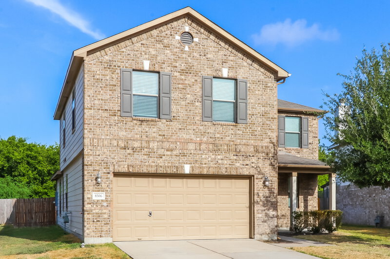 2,200/Mo, 8506 Planters Moon Ln Richmond, TX 77407 Front View