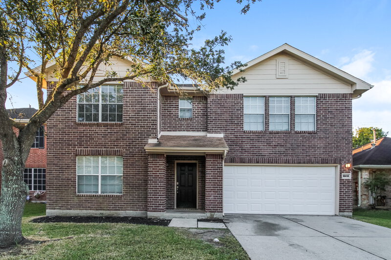 2,020/Mo, 10418 Briar Patch St Baytown, TX 77523 External View