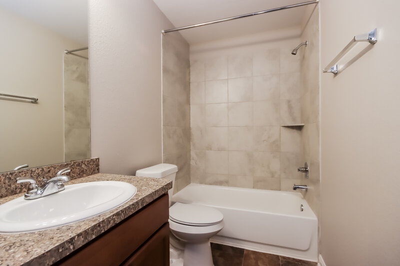 1,860/Mo, 3614 Karissa Rd Conroe, TX 77306 Bathroom View