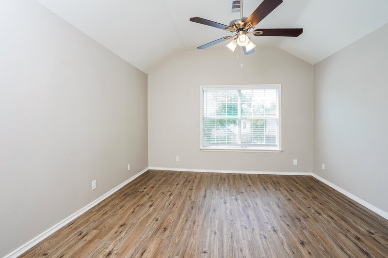 2,690/Mo, 5211 Kristen Ct Spring, TX 77373 Main Bedroom View