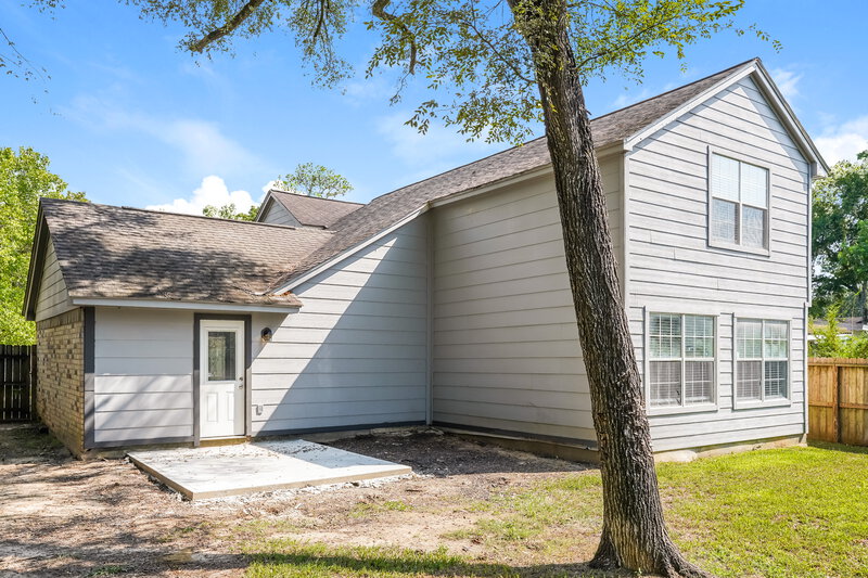 2,690/Mo, 5211 Kristen Ct Spring, TX 77373 Rear View 2