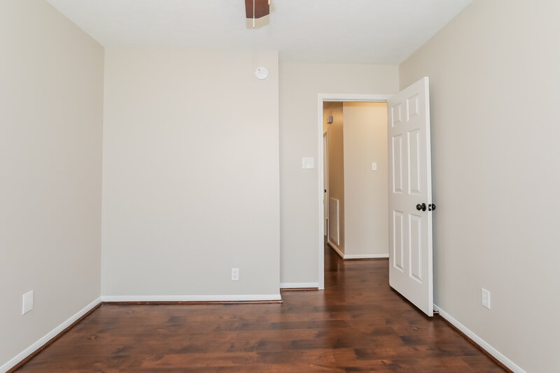 2,245/Mo, 12104 La Salle River Rd Conroe, TX 77304 Bedroom View 2