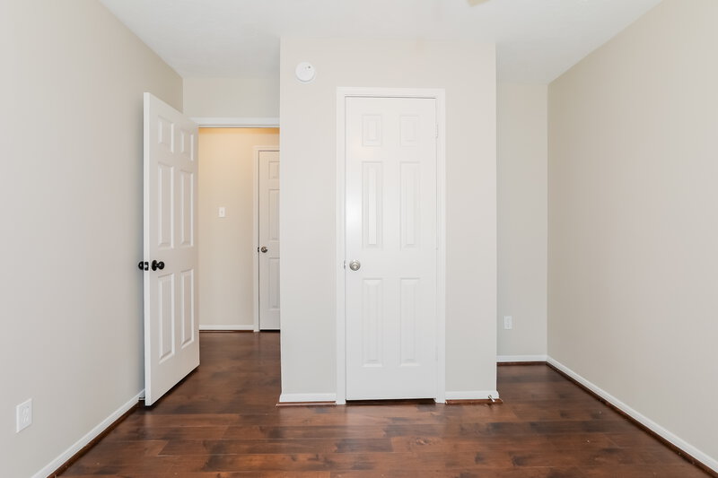 2,245/Mo, 12104 La Salle River Rd Conroe, TX 77304 Bedroom View 3