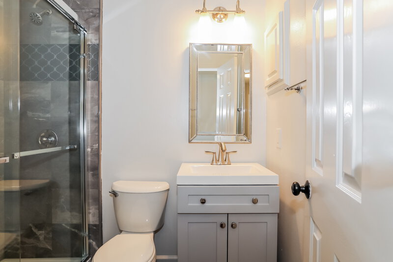 2,245/Mo, 12104 La Salle River Rd Conroe, TX 77304 Bathroom View