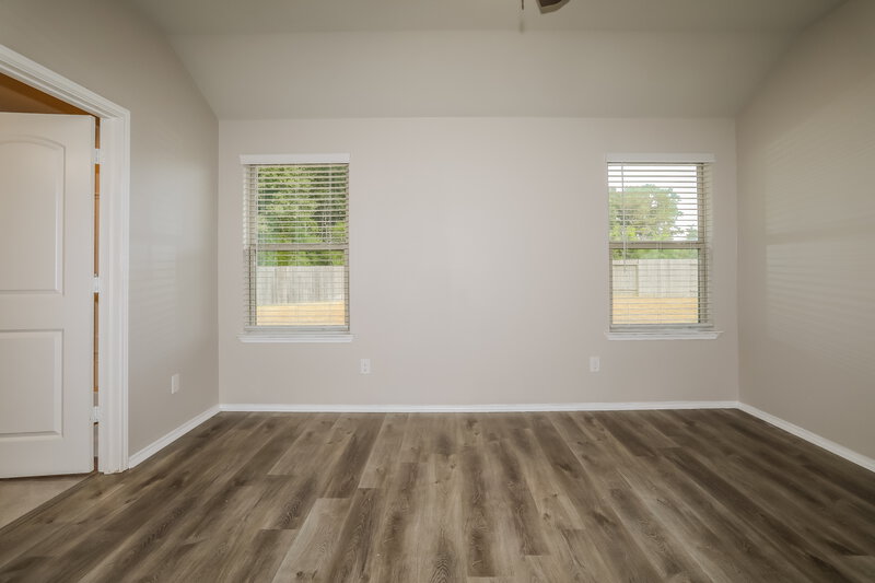 2,315/Mo, 23906 Paper Birch Ct Tomball, TX 77375 Main Bedroom View 2
