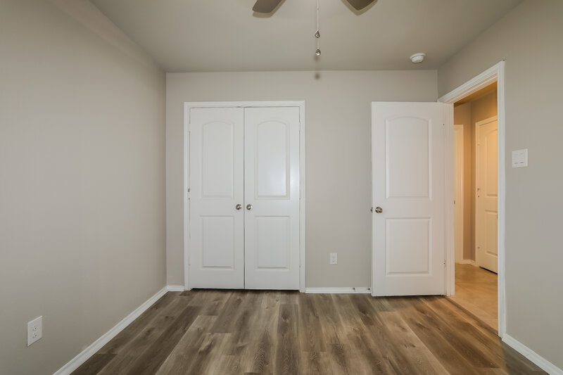 2,315/Mo, 23906 Paper Birch Ct Tomball, TX 77375 Bedroom View