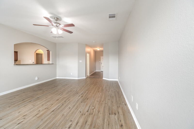 2,270/Mo, 15950 Gaia Way Crosby, TX 77532 Living Room View