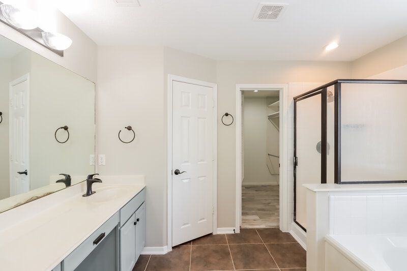2,170/Mo, 2323 Turnbury Elm Ct Spring, TX 77386 Main Bathroom View