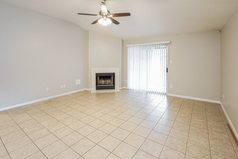 1,815/Mo, 28719 Loddington St Spring, TX 77386 Living Room View