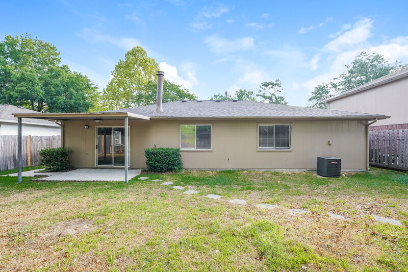 1,815/Mo, 28719 Loddington St Spring, TX 77386 Rear View