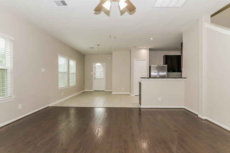 2,415/Mo, 311 Stevia Ave Crosby, TX 77532 Living Room View