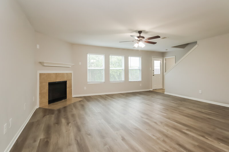 2,030/Mo, 16828 Northern Flicker Trl Conroe, TX 77385 Living Room View