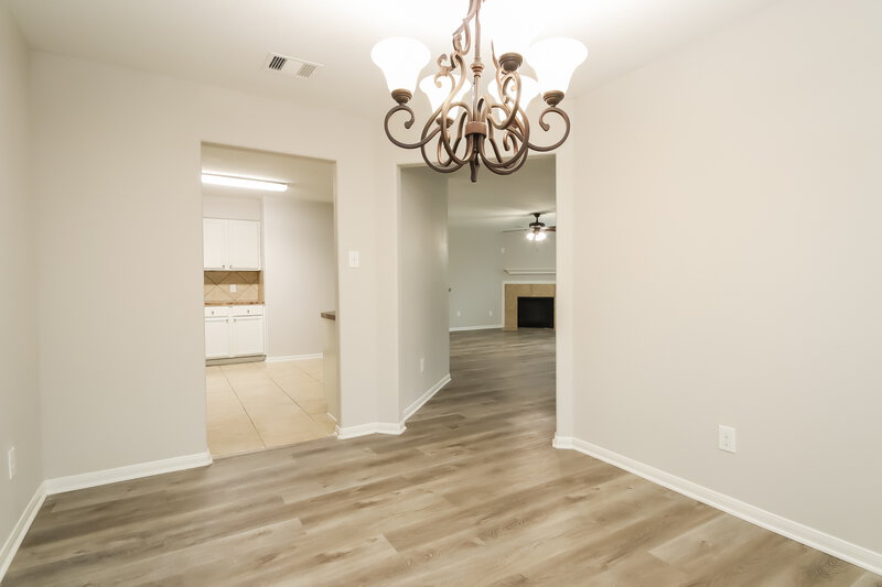 2,030/Mo, 16828 Northern Flicker Trl Conroe, TX 77385 Dining Room View