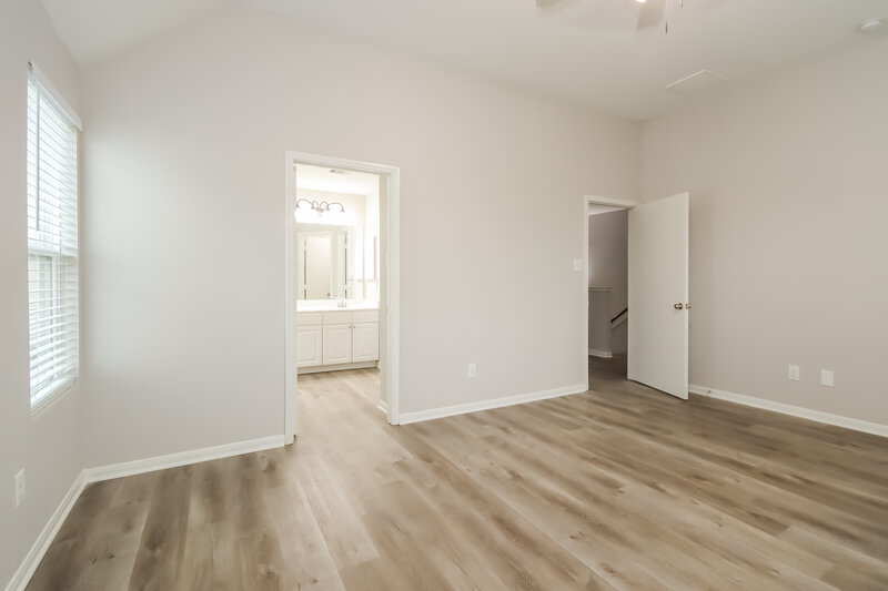 2,030/Mo, 16828 Northern Flicker Trl Conroe, TX 77385 Main Bedroom View