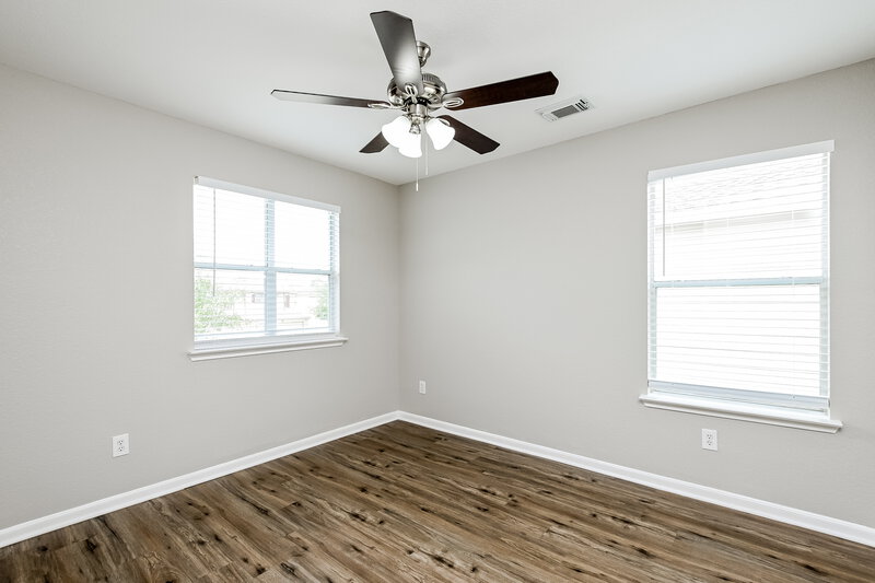 2,085/Mo, 11331 Sugar Bowl Dr Tomball, TX 77375 Bedroom View 2