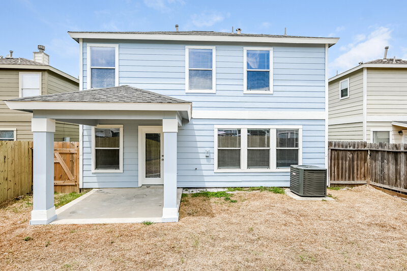 2,085/Mo, 11331 Sugar Bowl Dr Tomball, TX 77375 Rear View