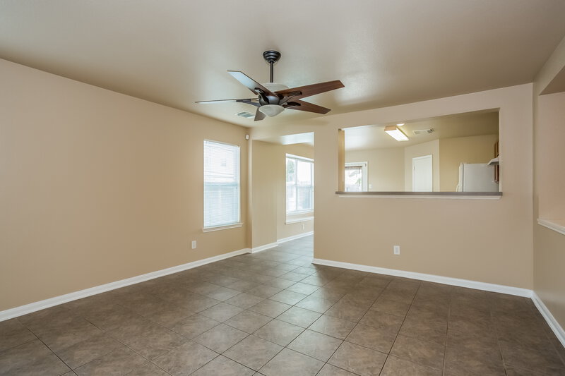 1,820/Mo, 7903 Blue Wahoo Ln Cypress, TX 77433 View 2