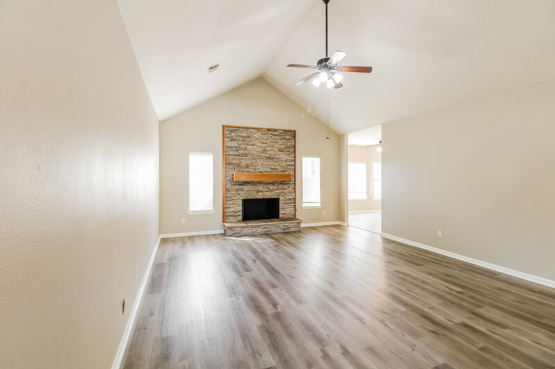 2,445/Mo, 19143 Sprintwood Ct Humble, TX 77346 Living Room View