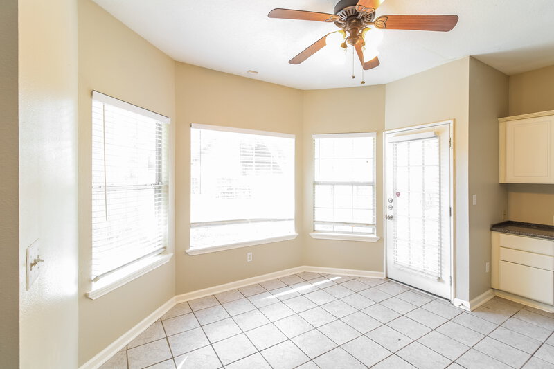 2,445/Mo, 19143 Sprintwood Ct Humble, TX 77346 Breakfast Nook View 2