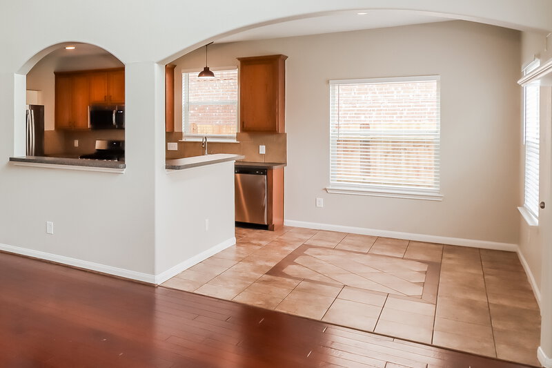 2,270/Mo, 4807 Chase Stone Dr Bacliff, TX 77518 Breakfast Nook View