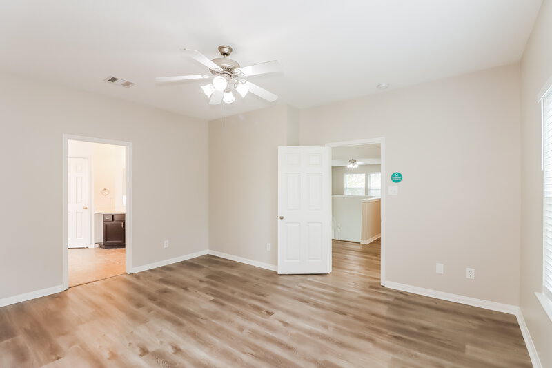 2,270/Mo, 4807 Chase Stone Dr Bacliff, TX 77518 Main Bedroom View 2