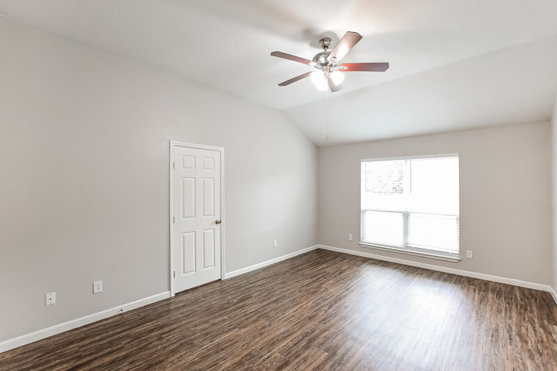 1,905/Mo, 22711 Bridgewater Dr Spring, TX 77373 Main Bedroom View