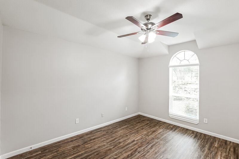 1,905/Mo, 22711 Bridgewater Dr Spring, TX 77373 Bedroom View 2