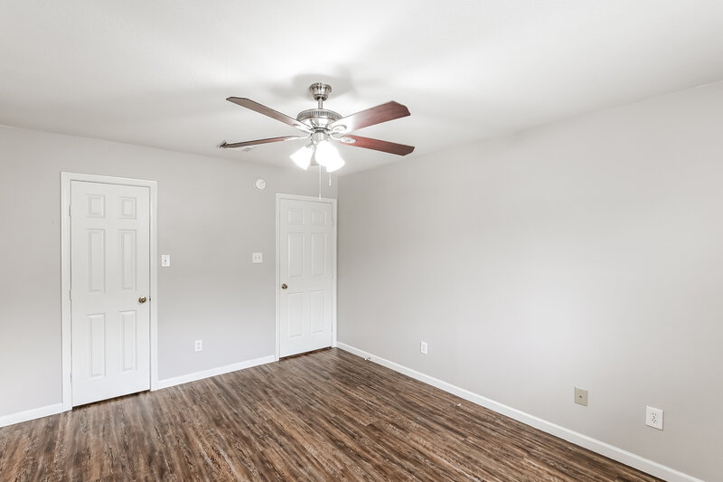 1,905/Mo, 22711 Bridgewater Dr Spring, TX 77373 Bedroom View 3