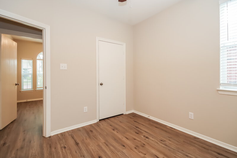 2,175/Mo, 32103 Sue Ln Pinehurst, TX 77362 Bedroom View