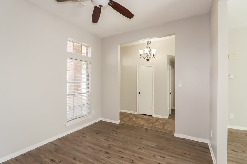 2,400/Mo, 2015 Marot Dr Katy, TX 77493 Living Room View