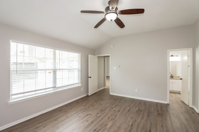 2,400/Mo, 2015 Marot Dr Katy, TX 77493 Main Bedroom View