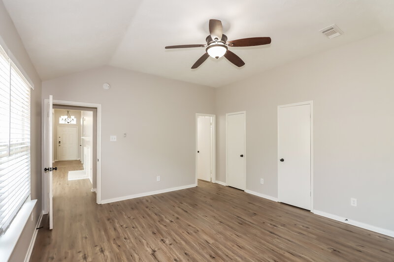 2,400/Mo, 2015 Marot Dr Katy, TX 77493 Bedroom View