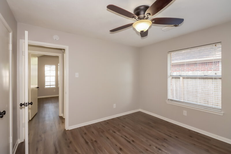 2,400/Mo, 2015 Marot Dr Katy, TX 77493 Bedroom View 2