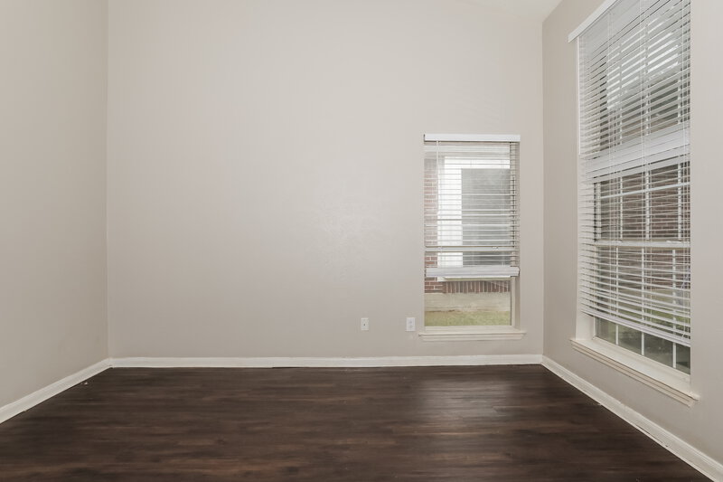 0/Mo, 19823 Indian Cherry Forest Ln Cypress, TX 77433 Living Room View 2