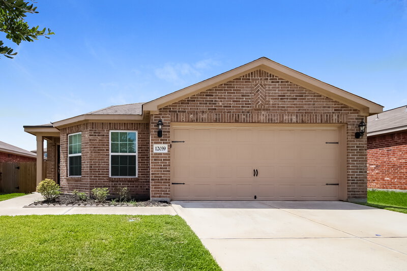 2,085/Mo, 12039 Fairquarter Ln Pinehurst, TX 77362 External View