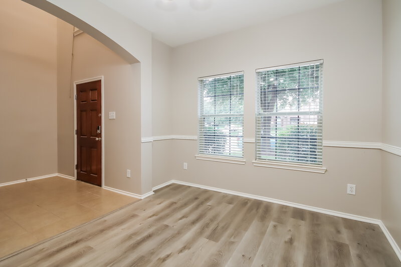 2,380/Mo, 4902 Summer Rain Dr Conroe, TX 77303 Dining Room View