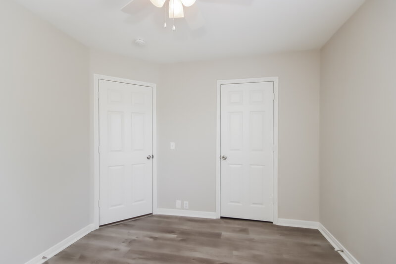2,035/Mo, 2805 Woodspring Forest Dr Kingwood, TX 77345 Bedroom View 2
