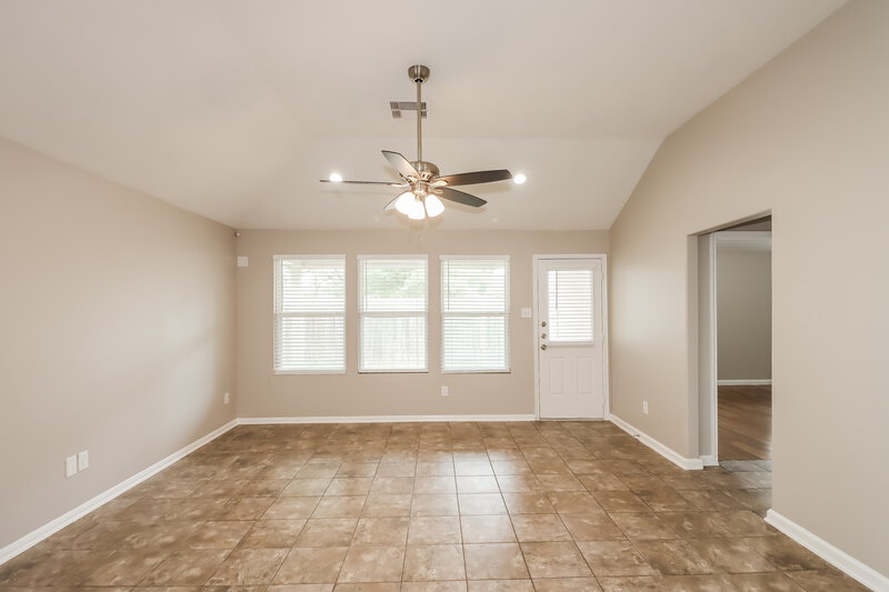 1,955/Mo, 9857 Lace Flower Way Conroe, TX 77385 Living Room View