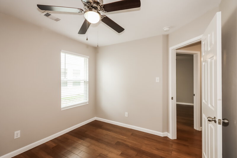 1,955/Mo, 9857 Lace Flower Way Conroe, TX 77385 Bedroom View 2