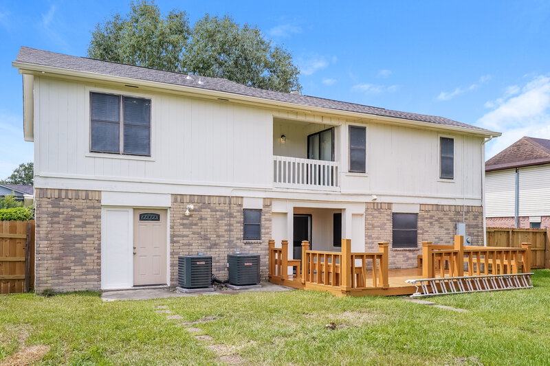 2,980/Mo, 8510 Quail Crest Dr Missouri City, TX 77489 Rear View 2
