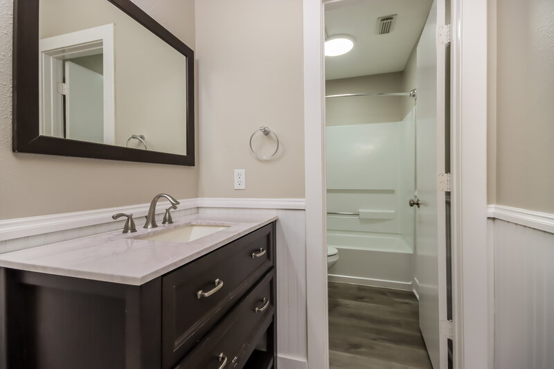 2,075/Mo, 18120 Red Pine Ct Porter, TX 77365 Bathroom View 2