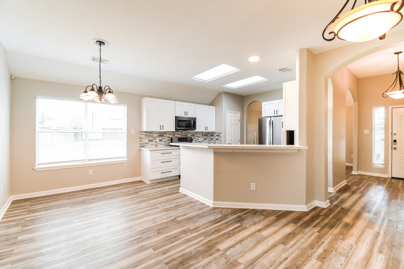 2,410/Mo, 302 Glade Bridge Ln Dickinson, TX 77539 Breakfast Nook View