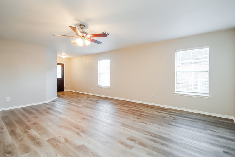 2,060/Mo, 3406 Wheatstalk Ln Pearland, TX 77581 Living Room View