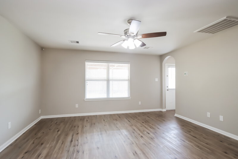 1,815/Mo, 24073 Wilde Dr Magnolia, TX 77355 Living Room View